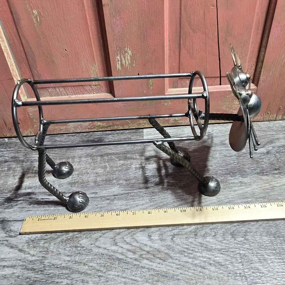 Metal‎ Art Wine Bottle Holder Cat Freestanding Kitten Four Legs Unique No Tail